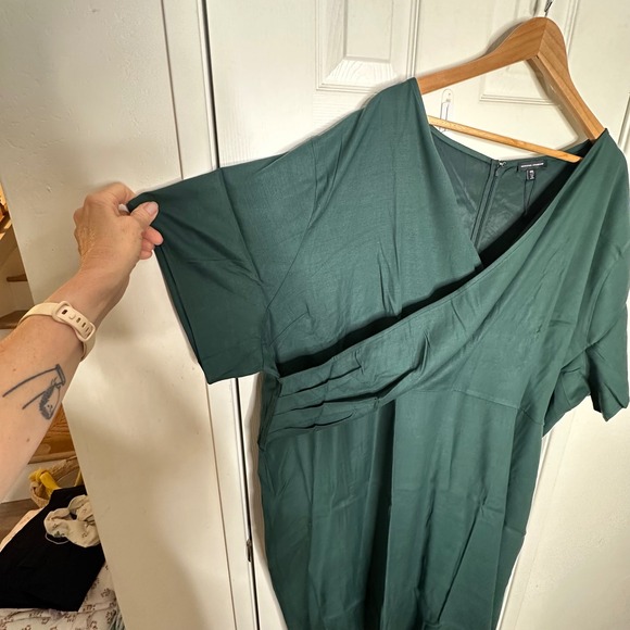 NEW Universal Standard Green V Neck Ruched Wrap Midi Dress‎ Plus Size 3XL - Picture 4 of 10